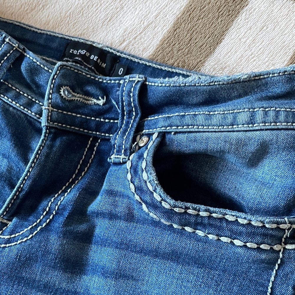 Urban Behavior Blue Boot Cut Jeans - Picture 4 of 6